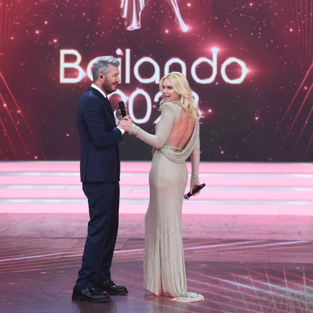 Valeria Mazza con Marcelo Tinelli en el Bailando
