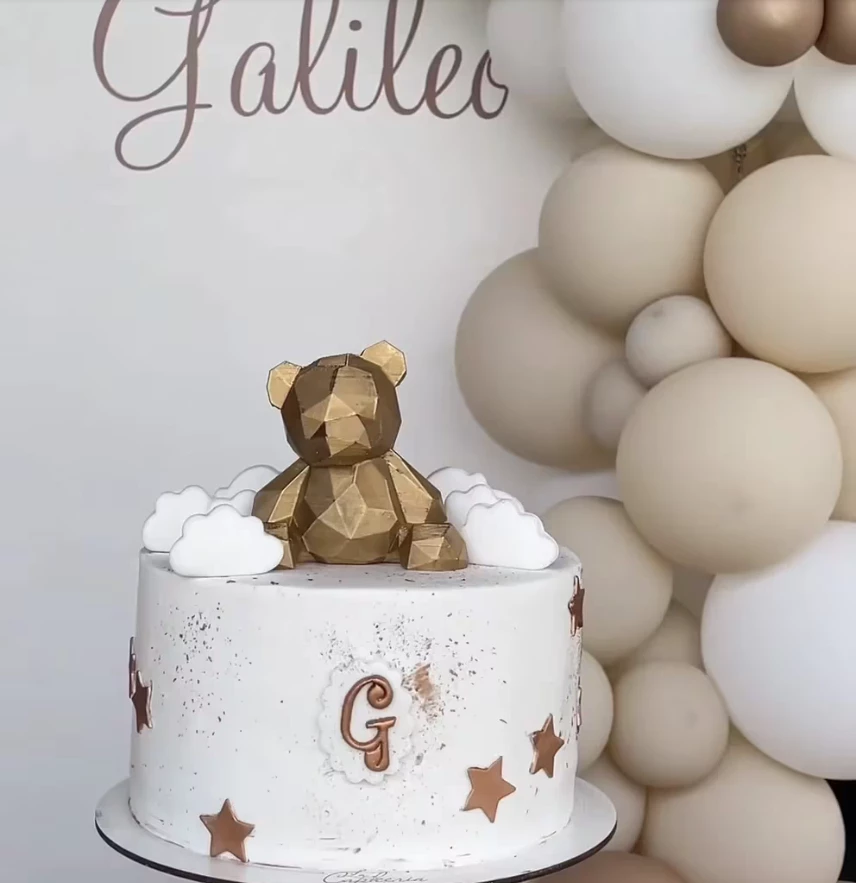 Magui Bravi en su baby shower