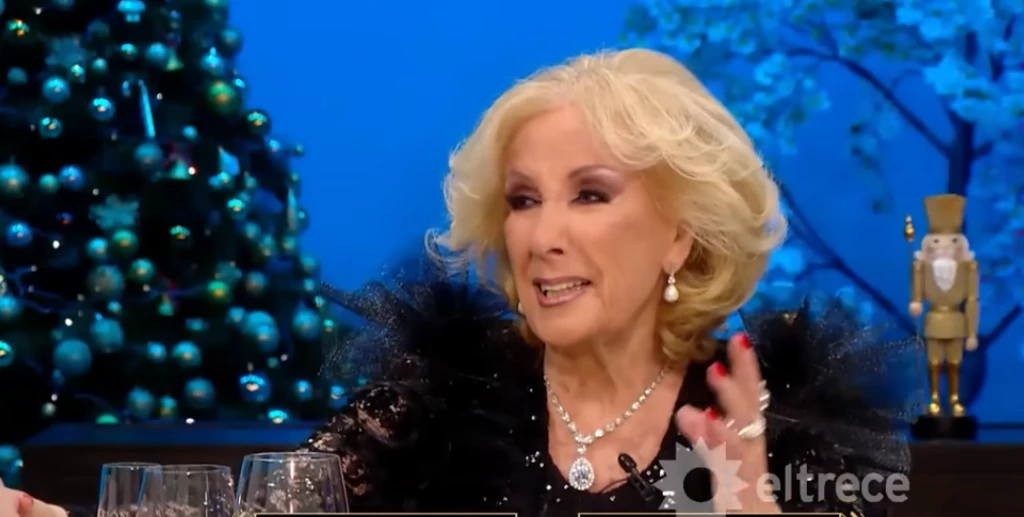 Mirtha Legrand lloró al hacerle un pedido muy especial a Javier Milei