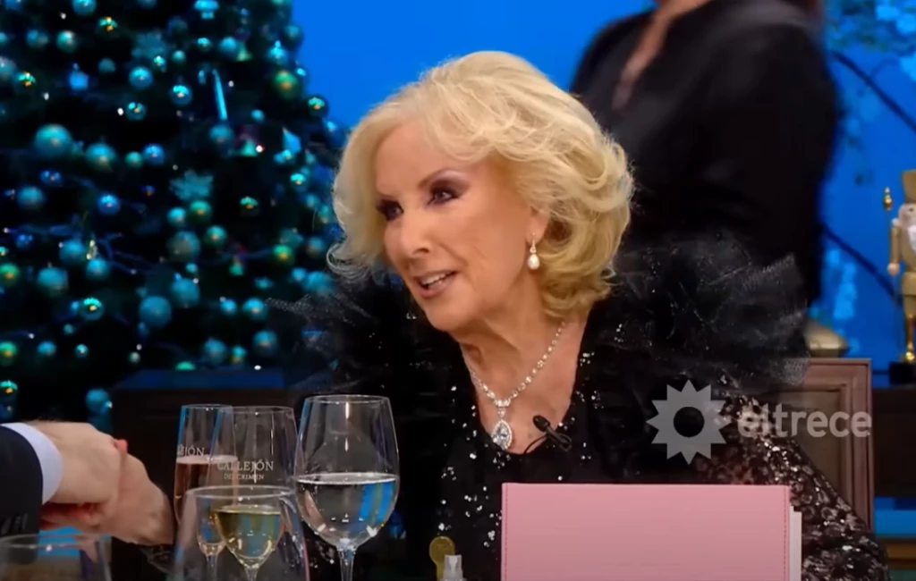 Mirtha Legrand lloró al hacerle un pedido muy especial a Javier Milei