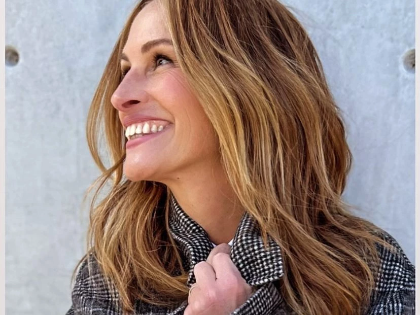 Con un lookazo, Julia Roberts anticipa las tendencias del invierno 2024