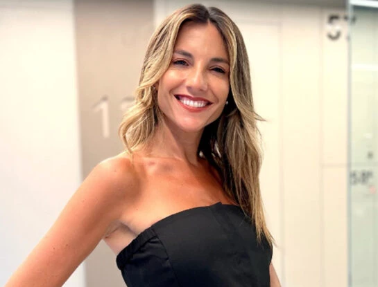 María Belén Ludueña impactó con su look total white en la asunción de Jorge Macri