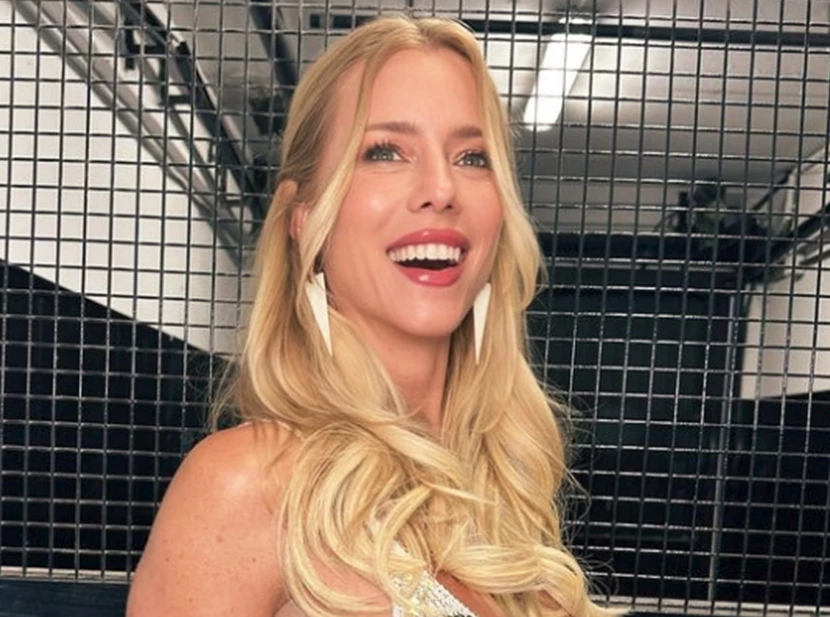 look navideño de Nicole Neumann