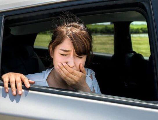 Qué es la cinetosis: el motivo por el cual nos mareamos cuando viajamos