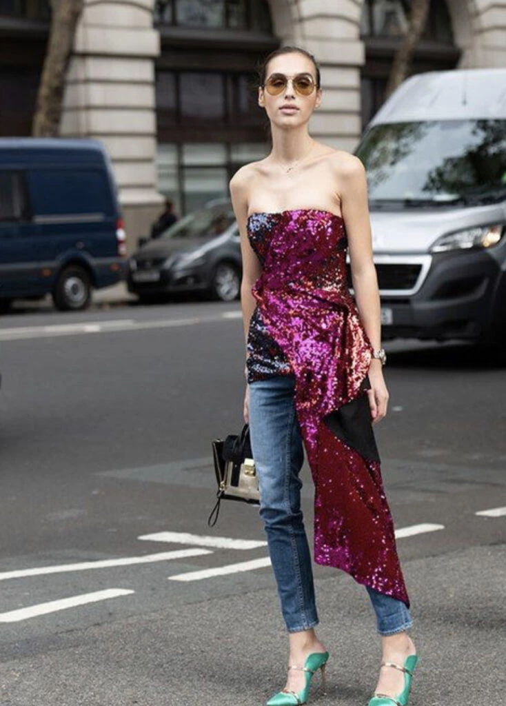 Estas son las últimas tendencias en vestidos de noche. Foto: Pinterest. 