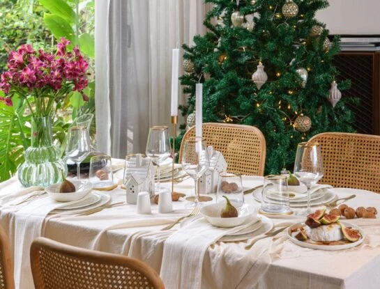 Mesas Navideñas: dos propuestas in-out para un brindis con las mejores ideas