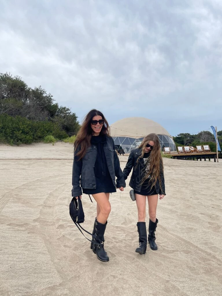 Flor de la V y su hija Isabella Goycochea