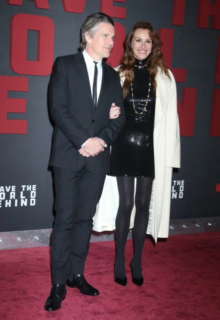 de Julia Roberts a Ethan Hawke, los looks de los famosos en el estreno de 'Dejar el mundo atrás'