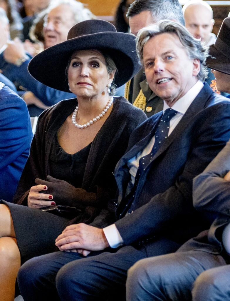 Máxima muestra cómo llevar con elegancia el color más resistido por los estilistas de moda