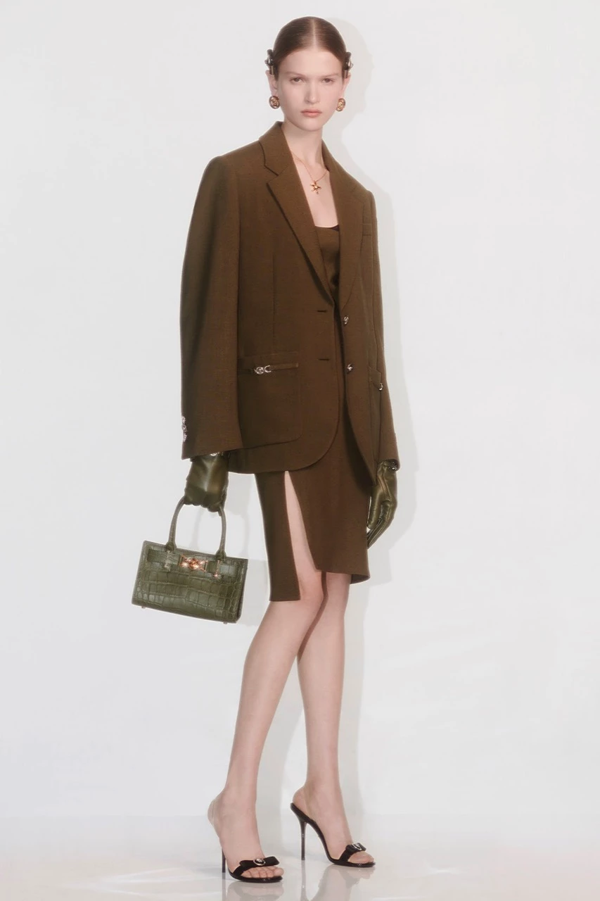 Versace 2024 Pre Fall