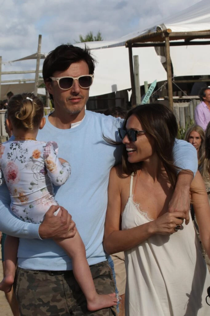 Pampita y familia en Punta del Este