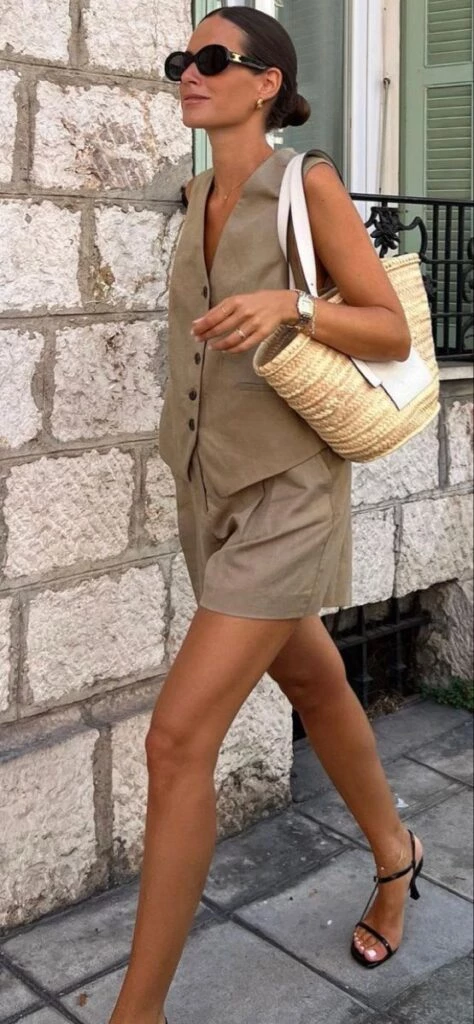 Looks con básicos para salir de casa en modo verano