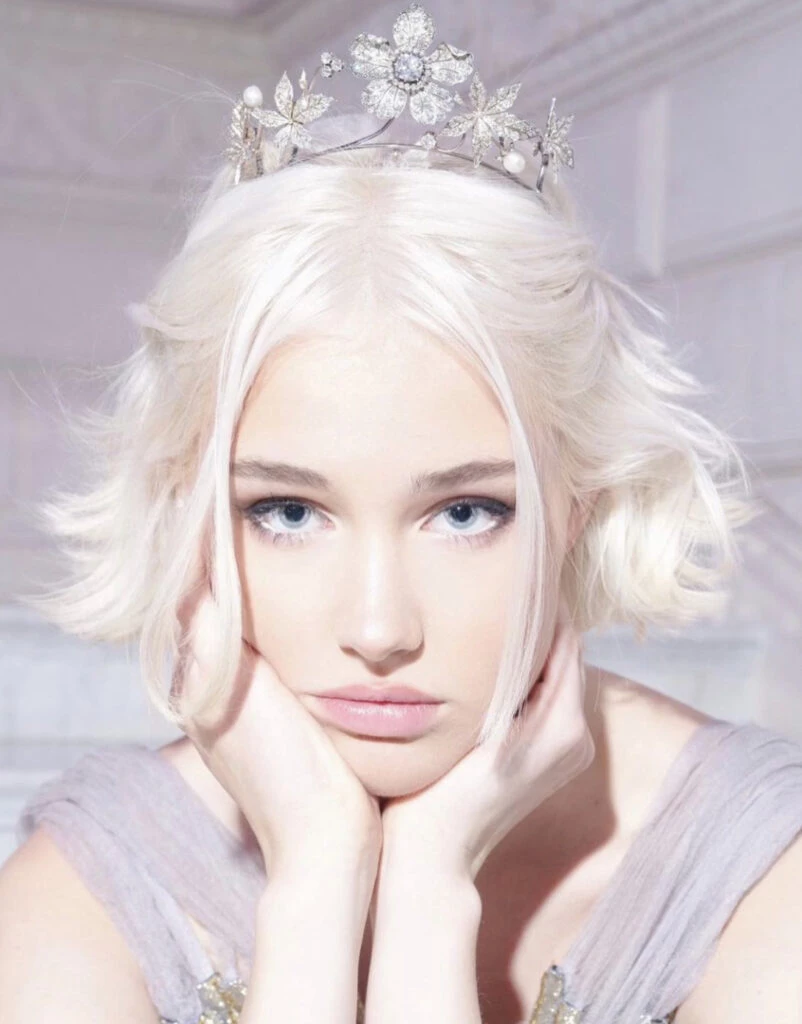 Quién es Lara Cosima, la condesa e influencer que brilló en el Baile de Debutantes en París. Foto: Instagram.