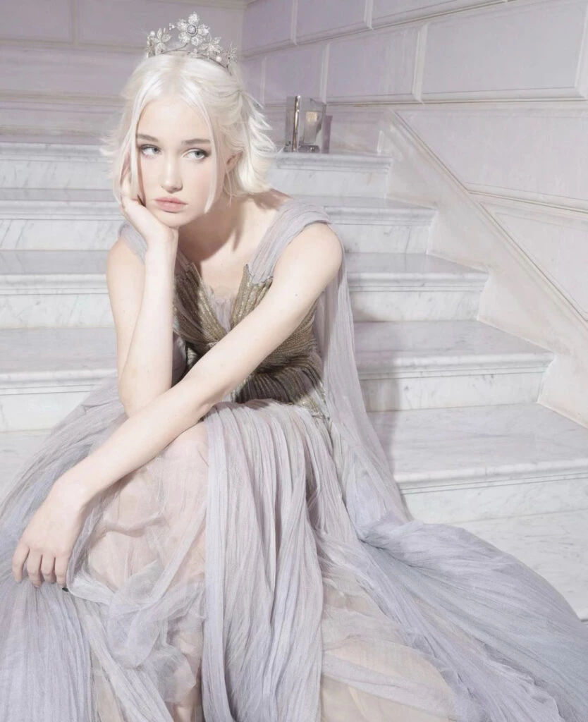 Quién es Lara Cosima, la condesa e influencer que brilló en el Baile de Debutantes en París. Foto: Instagram.