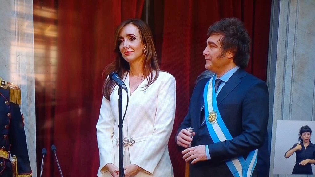 Victoria Villarruel en la jura con Javier Milei