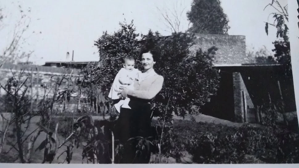 abuela y mama de Ana Tosca