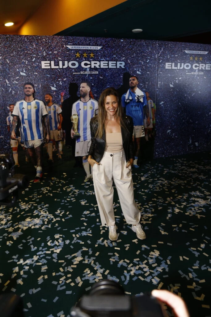 de Claudia Villafañe a Nati J, los looks de los famosos en el estreno de 'Elijo creer'