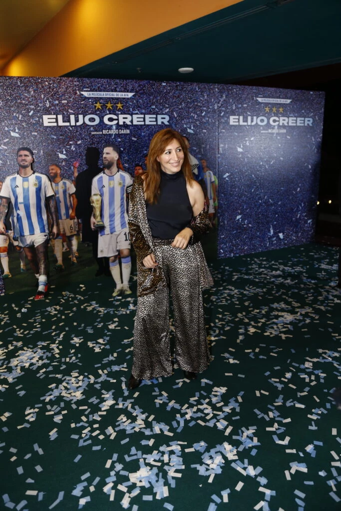 de Claudia Villafañe a Nati J, los looks de los famosos en el estreno de 'Elijo creer'