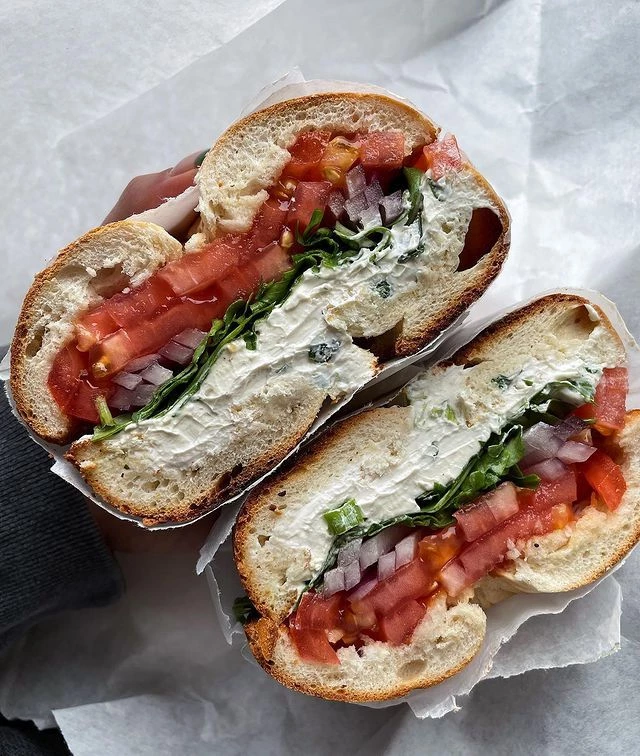 scooped bagel o bagel ahuecado receta google buscada 2023