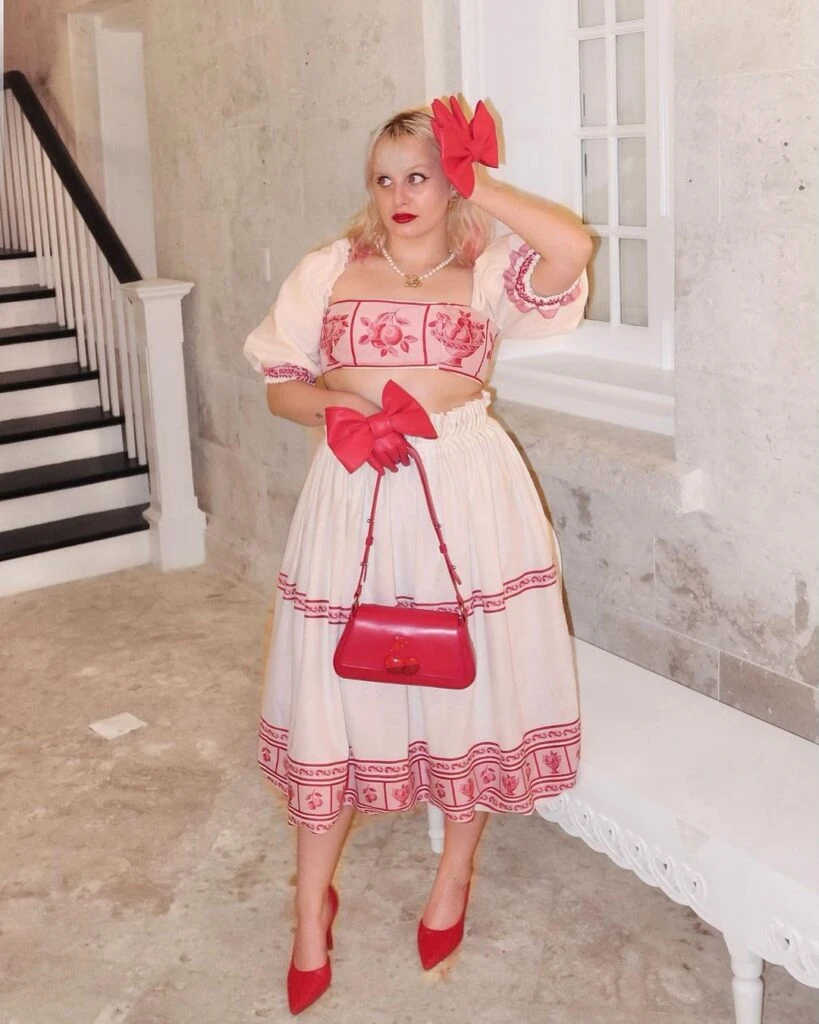 Sereinne, la influencer de moda: "Vivienne Westwood fue una de las primeras que no le tuvo miedo a la militancia a través de la indumentaria"