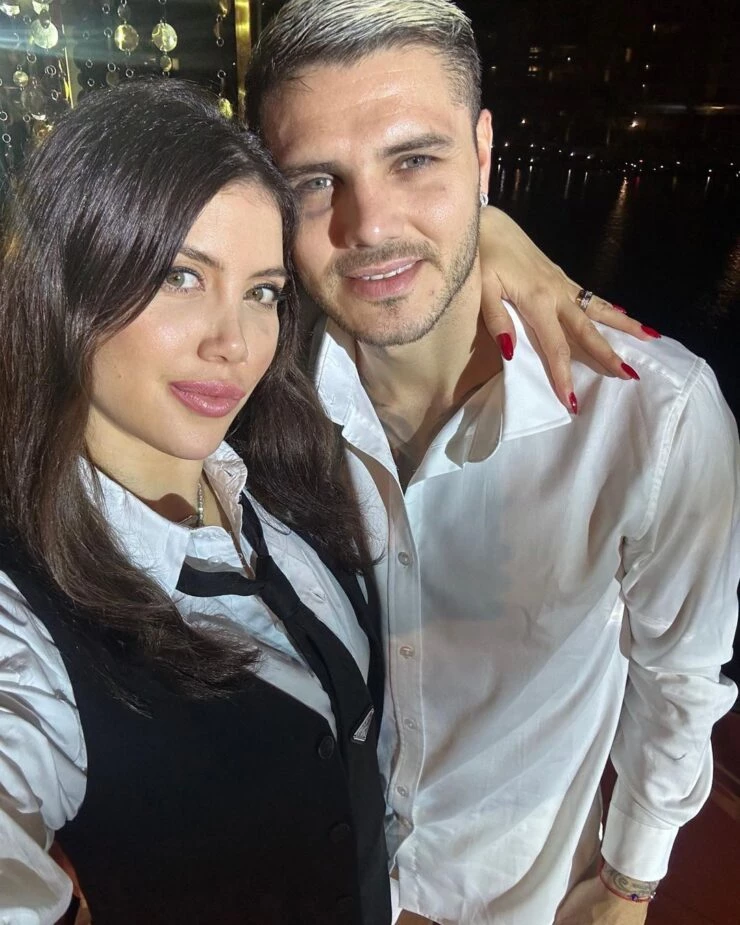 Las fotos del Año Nuevo de Wanda Nara junto a su familia