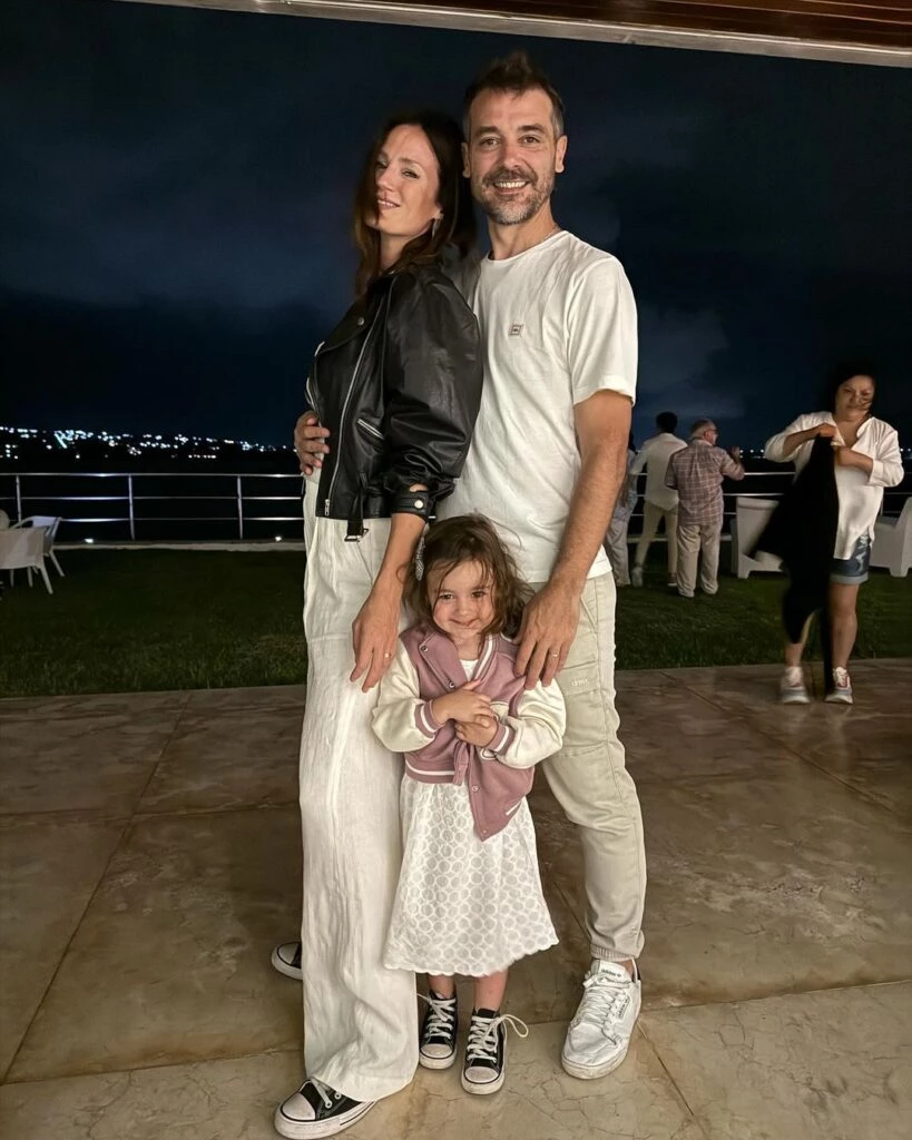Las fotos del Año Nuevo de Paula Chaves y Pedro Alfonso junto a su familia