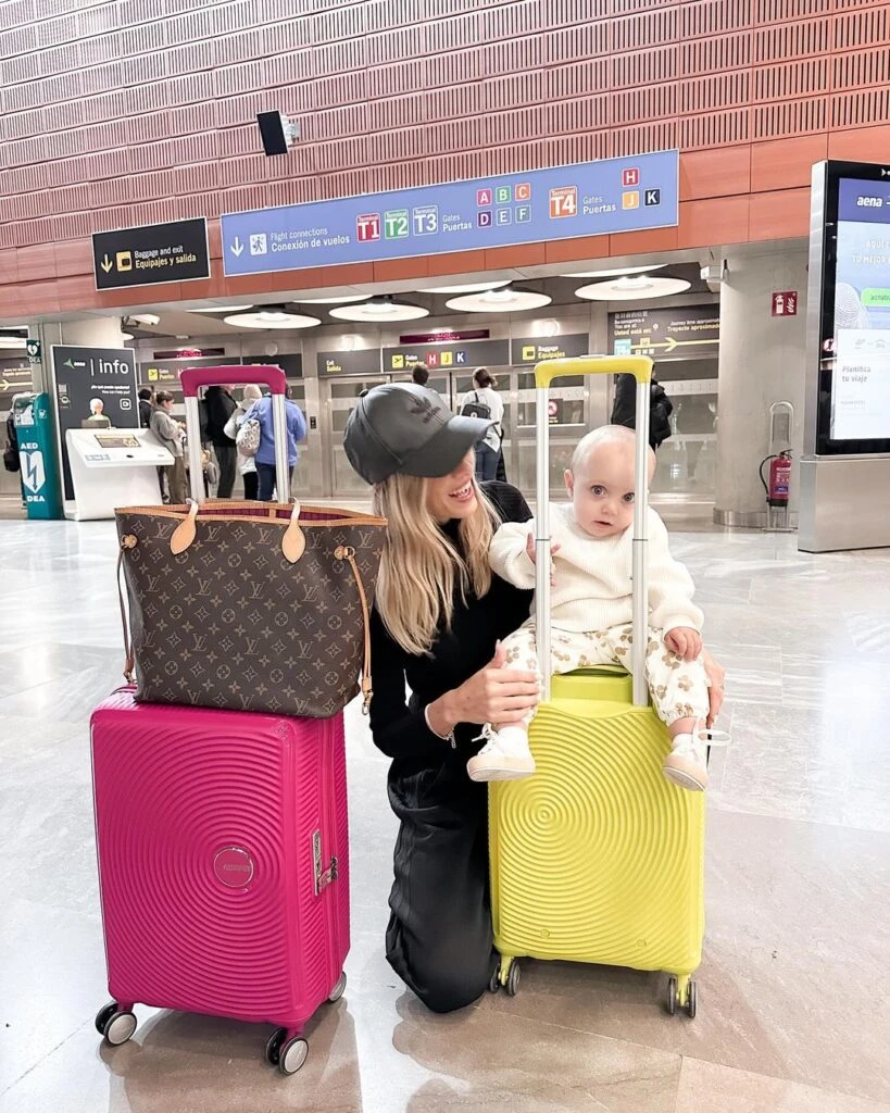 Las fotos de las vacaciones de Cande Ruggeri con toda su familia en España