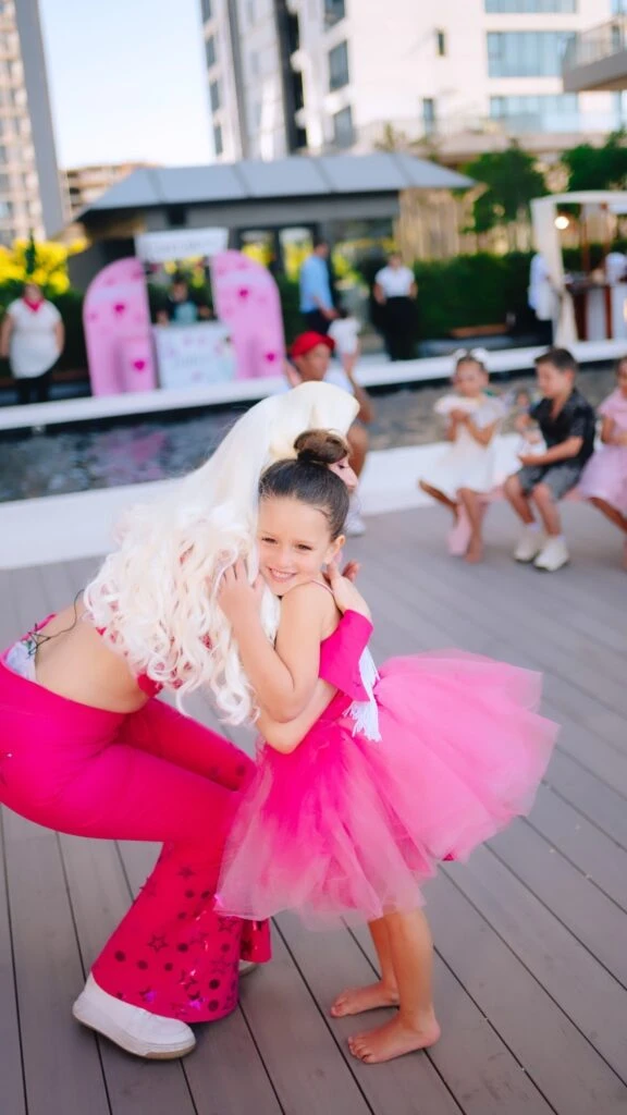 Las fotos del cumpleaños de Francesca, la hija de Cami Homs