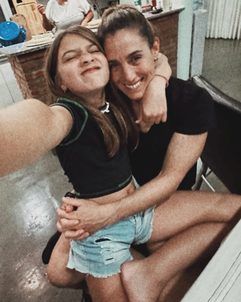 La Sole Pasturutti disfruta de sus vacaciones en familia