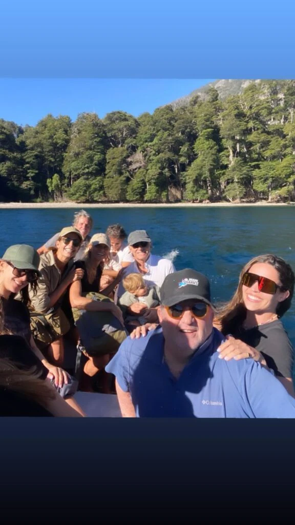 Juliana Awada compartió una tierna foto de Mauricio Macri y su hija Antonia en la Patagonia