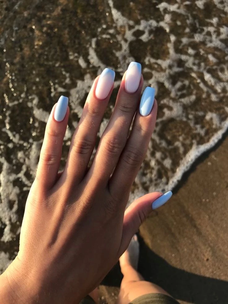6 colores de uñas ideales para piel bronceada