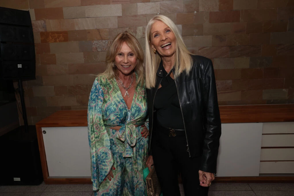 Vidriera: de Julieta Poggio a Catarina Spinetta, los looks de los famosos en la apertura de un restorán en Punta del Este