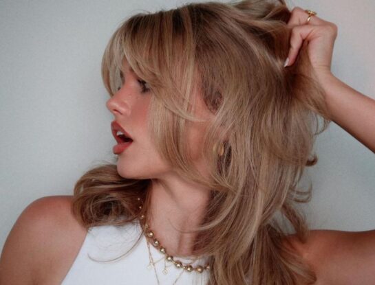 Así es el 'kitty cut' el corte de media melena más trendy del verano