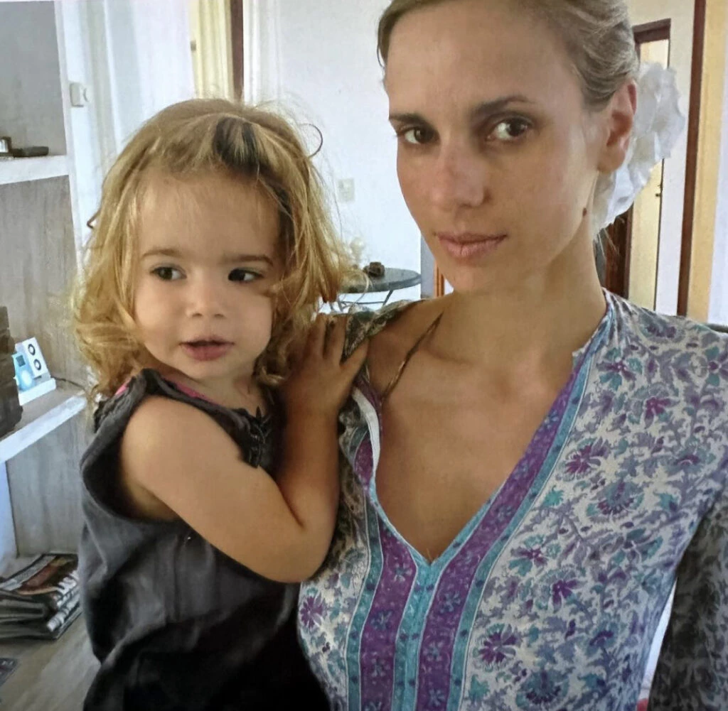 Así está hoy Charo, la hija de Julieta Cardinali. Foto: Instagram. 