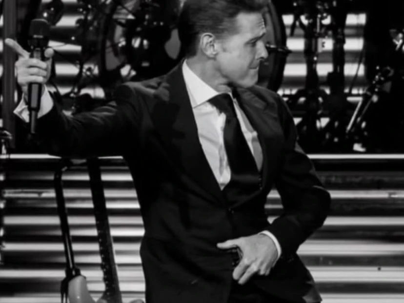 Así fue el regreso de Luis Miguel a los sets de filmación