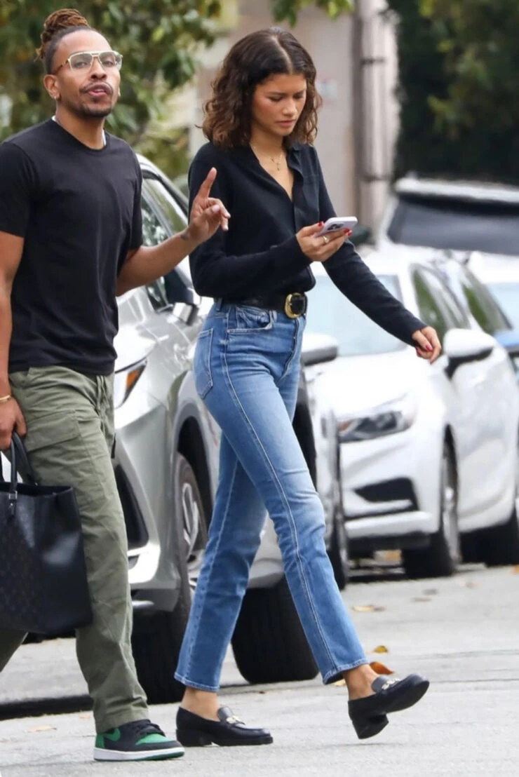 Así se usan los jeans este 2024. Foto: Pinterest.