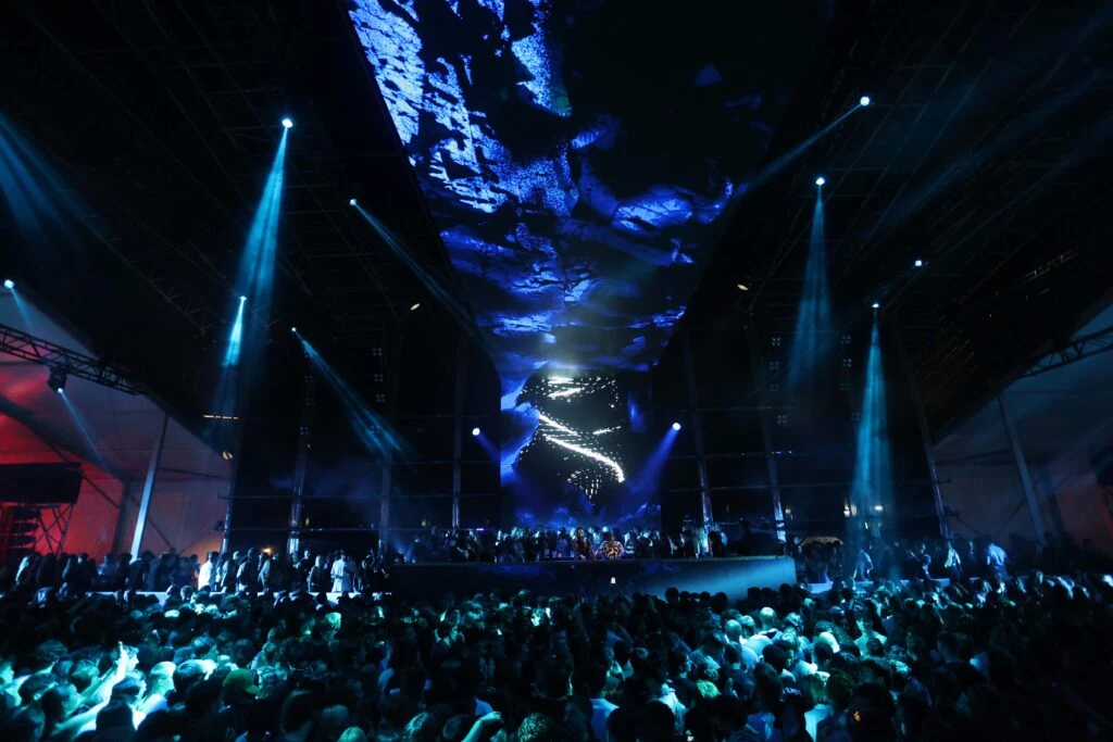 Black Coffee en la Parada 11 de La Brava