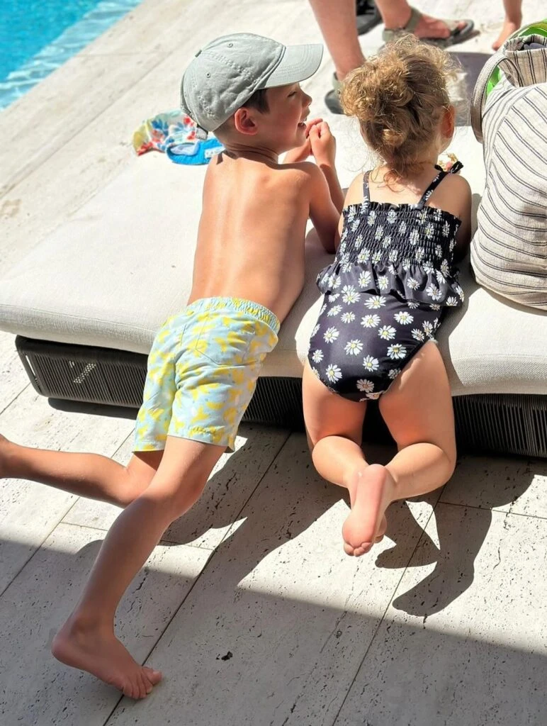 Cecilia Bolocco y las fotos de su primera experiencia como abuela