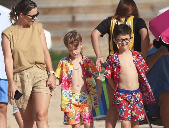 Los cancheros twinning looks playeros de León y Beltrán, los hijos de Sabrina Garciarena y Germán Paolovsky