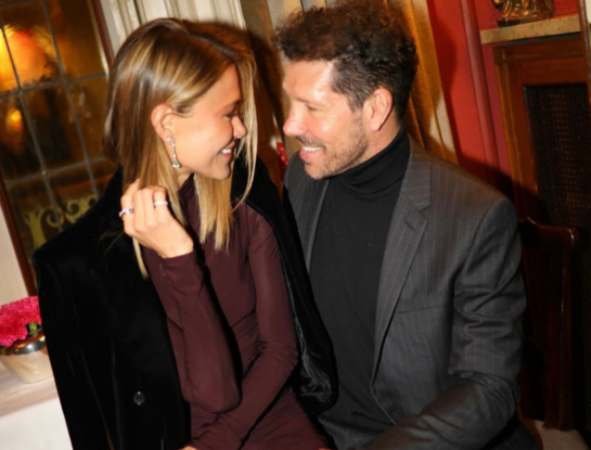 Las fotos del festejo de Carla Pereyra y el Cholo Simeone por su décimo aniversario