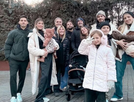 Las fotos de las vacaciones de Cande Ruggeri con toda su familia en España