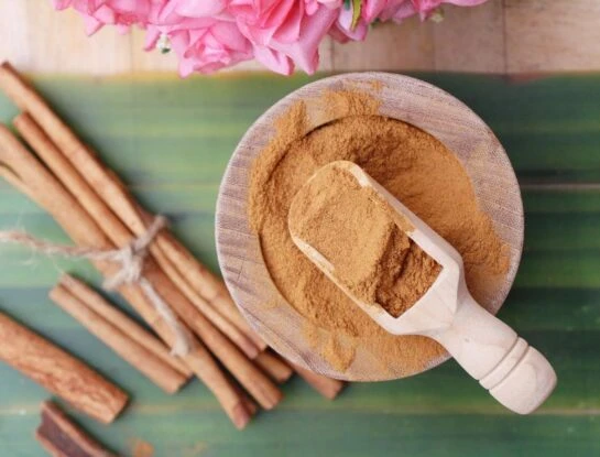 Ritual de la canela y el perejil para atraer la abundancia