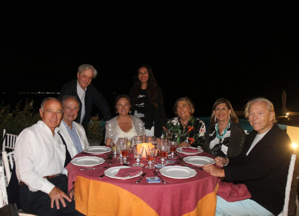 Eduardo Orteu, Arturo Acevedo, Gabriel Werthein, Ana Muelas Mayor, Paula Toto Blake, Silvia Paz Illobre y Vivianne y Enrique Manhard