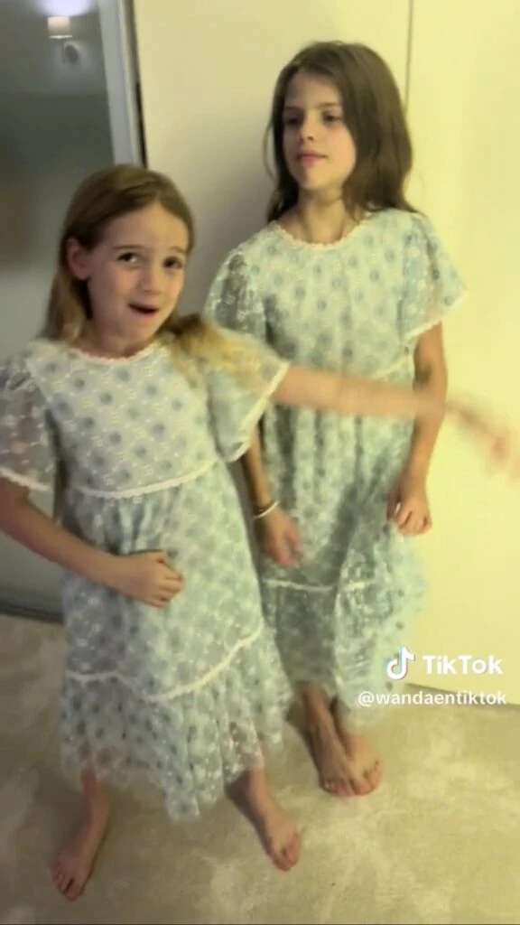 El inconveniente fashion que tuvo Wanda Nara con Francesca e Isabella Icardi. Foto: TikTok.