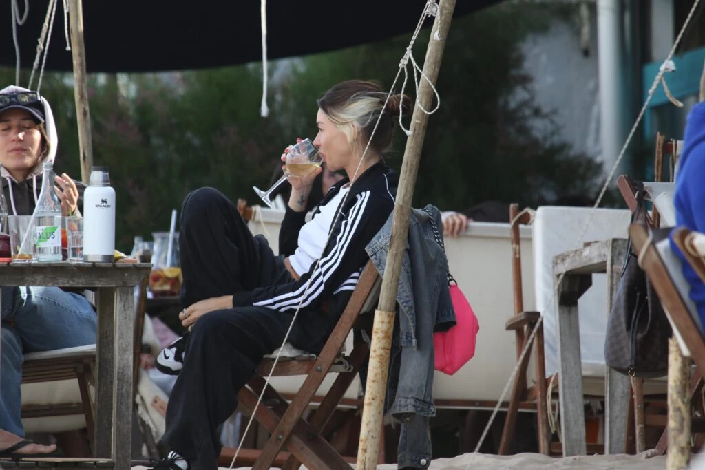 El look sporty de Lucía Celasco. Foto: RS Fotos.