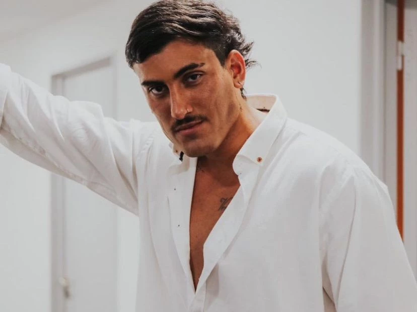 El video viral que muestra a Tomás Holder salvándole la vida a una mujer