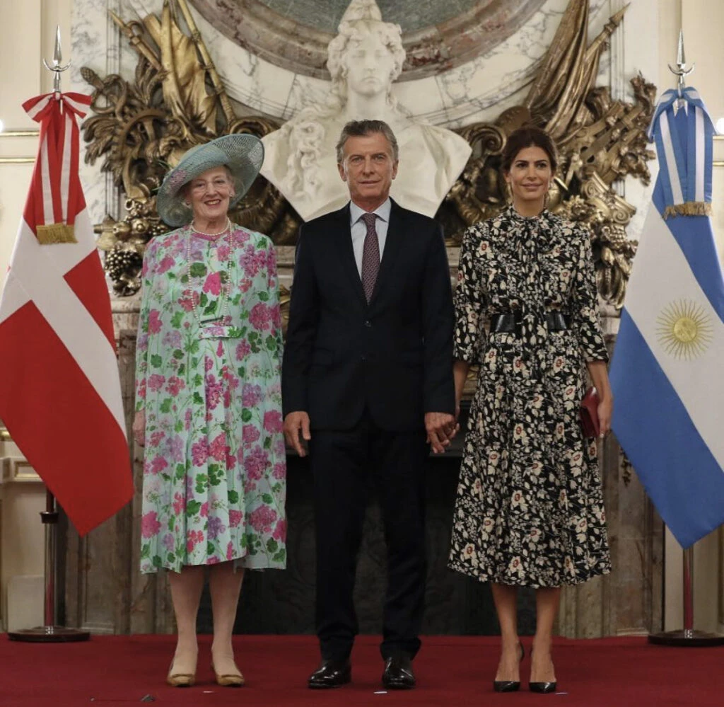 Reina Margarita II de Dinamarca junto a Mauricio Macri y Juliana Awada en 2019. Foto: Instagram.  