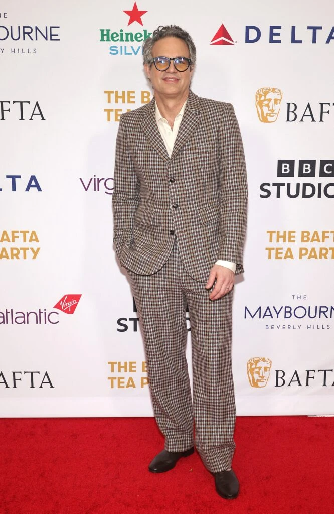 de Julianne Moore a Eva Longoria y Elizabeth Debicki, los mejores looks del 'tea party' previo a los premios BAFTA