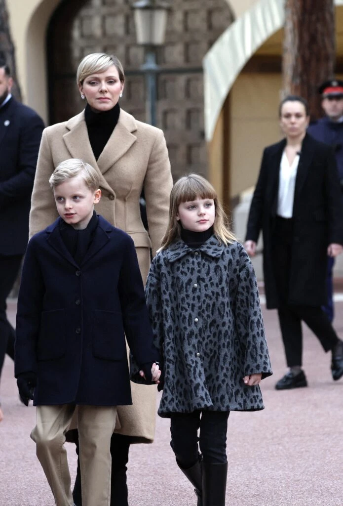 El look fashionista de Gabriella de Mónaco, quien ya a sus 9 años porta el charme de su familia