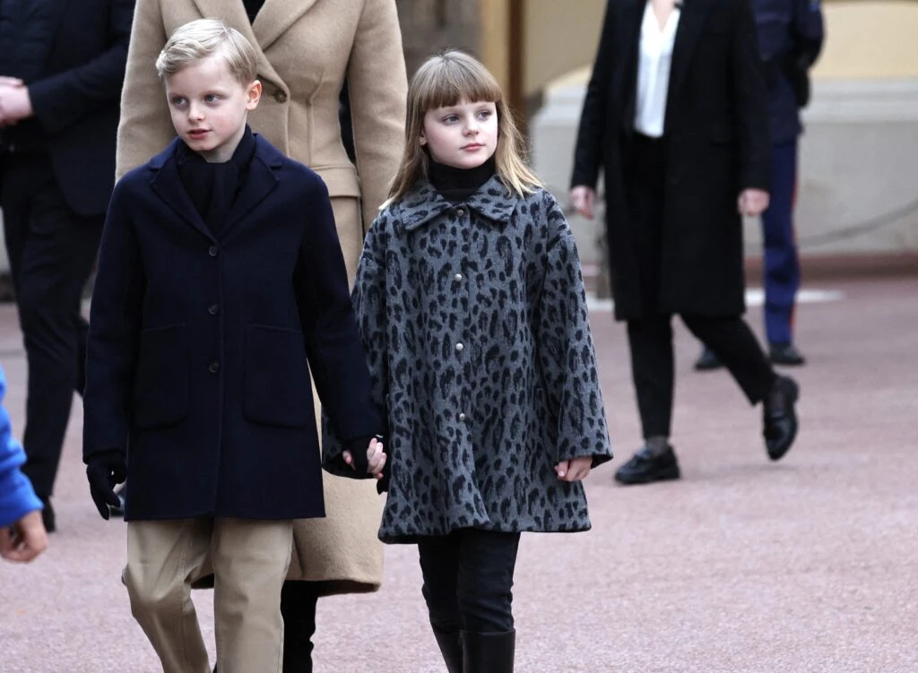 El look fashionista de Gabriella de Mónaco, quien ya a sus 9 años porta el charme de su familia